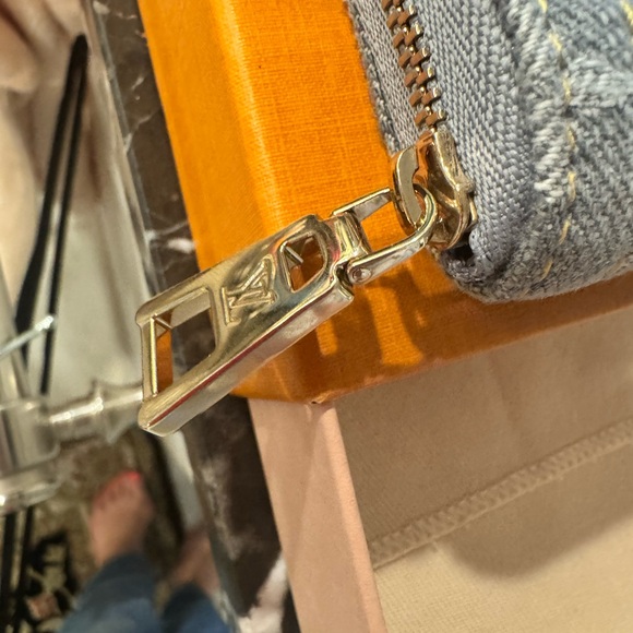 Louis Vuitton Grey Denim Monogram Rosalie wallet - Picture 7 of 11